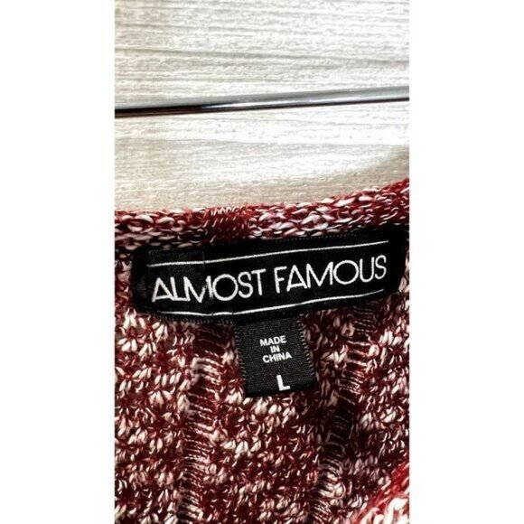 Almost Famous Women Lace Crochet Inserts Long Sleeve Super Soft Pullover top - Picture 7 of 8